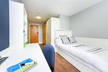 1 bed flat, Crewe Street, City Centre, Chester, CH13DA - Image 6